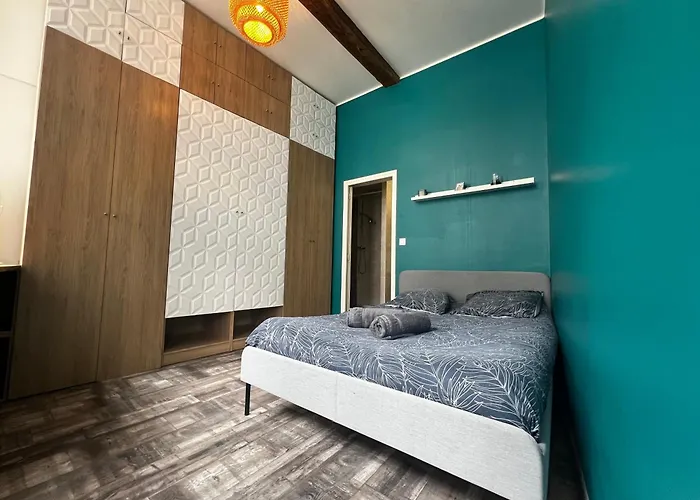 Hyper Centre De * Valenciennes